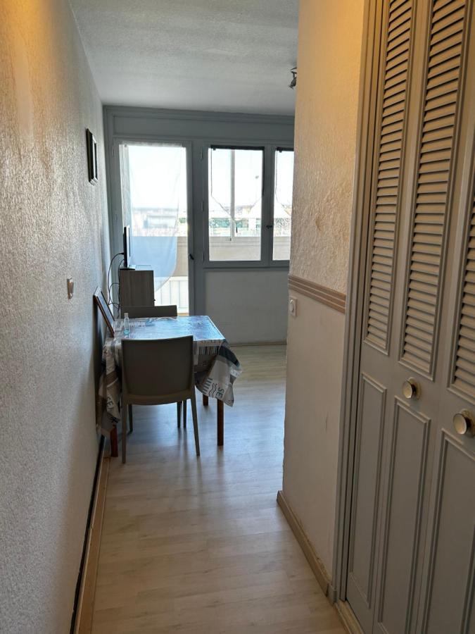 Studio Ideal Pour Cure Thermale Balaruc-les-Bains Exterior photo